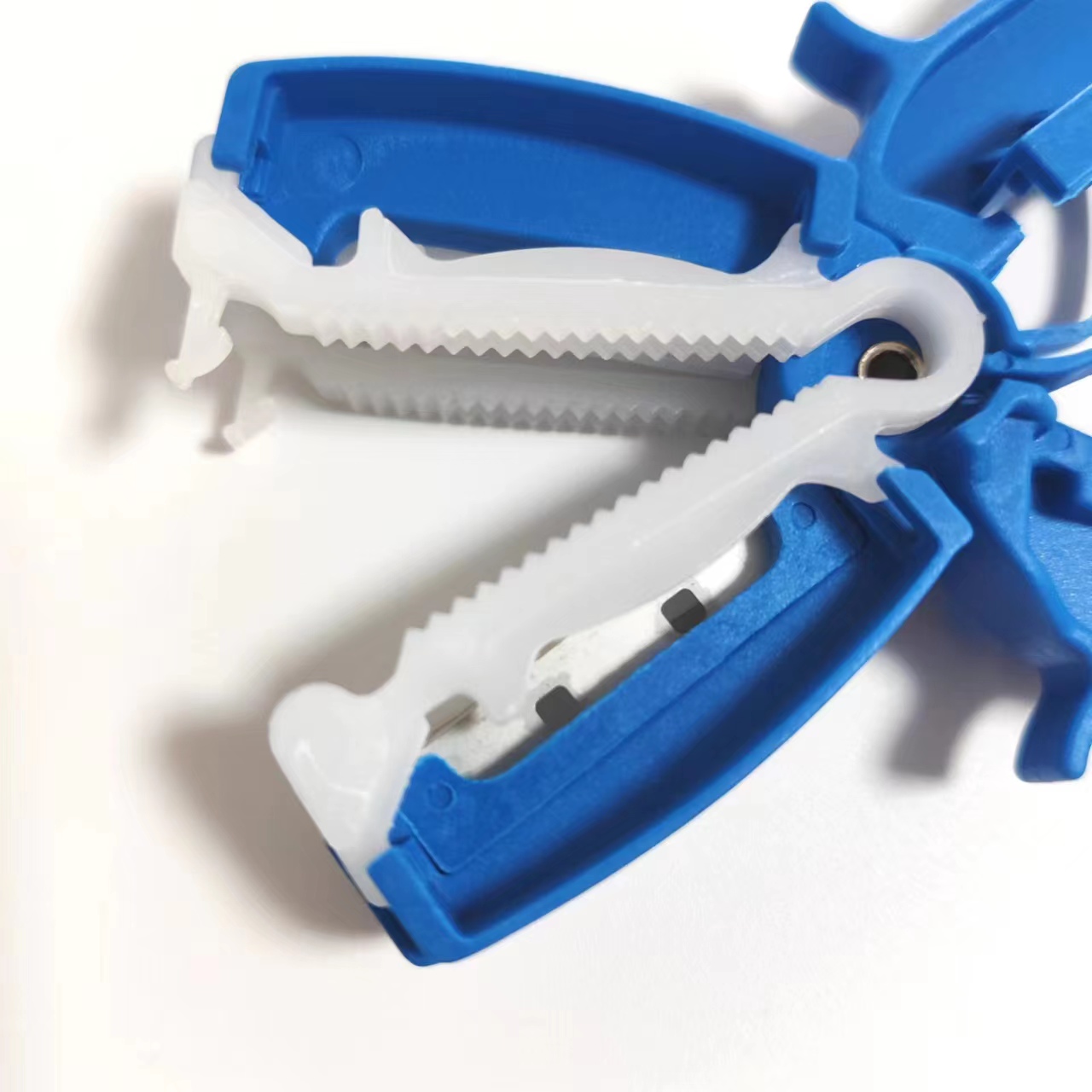 Disposable Umbilical Cord Scissors Clip