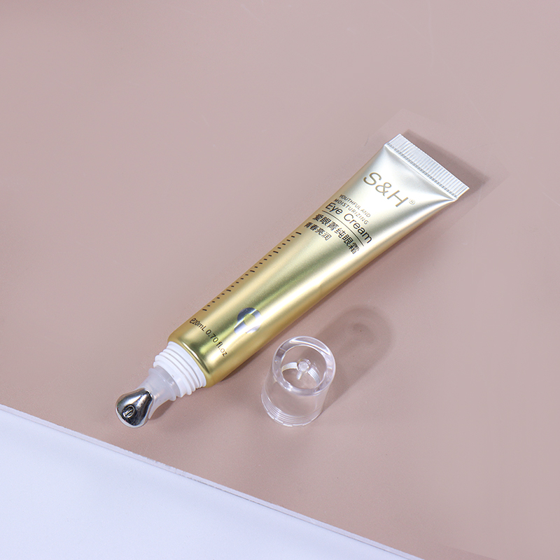 20ml Eye Cream Hose Packaging, Transparent/Gold Cap Shows Texture details