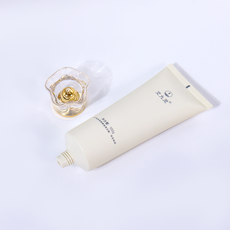 100ml Skincare Hose, Petal - Shaped Golden Cap Shows Elegant Texture factory