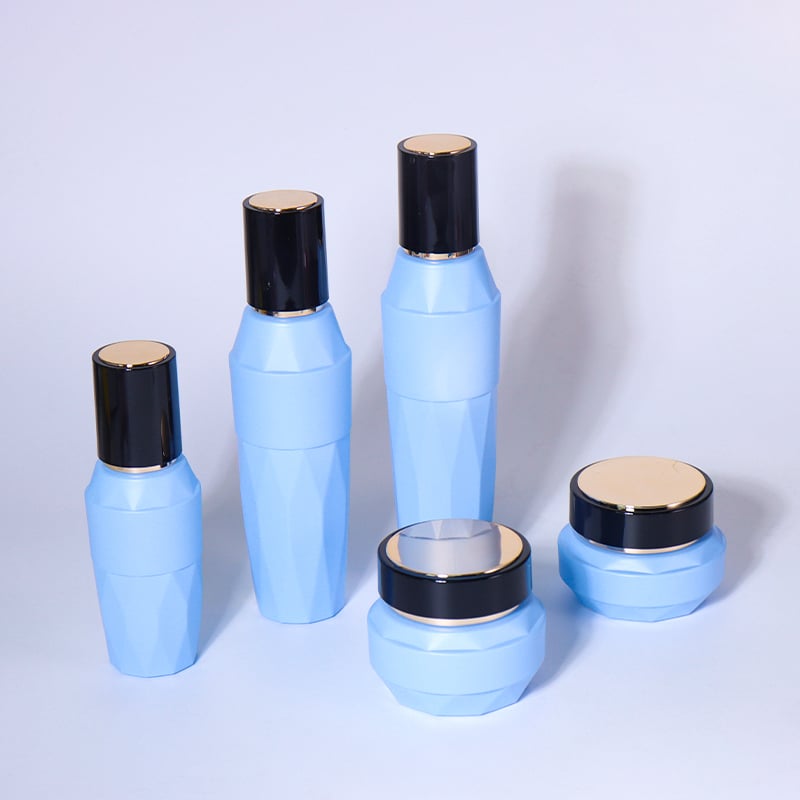 120ML,100ML, 40ML,toners, emulsion bottles, spray bottles, and ，50G,30G cream jars