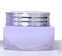 The lotion bottles, spray bottles and cream jars in 120ML, 100ML, 40ML and 50G are available. factory