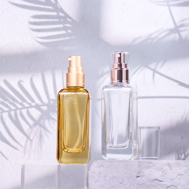 80ml Transparent / Amber Gold Lotion Bottle, Exquisite Pump Head Shows Luxurious Charm