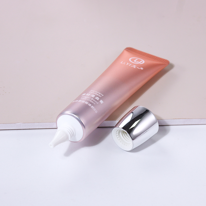 20ml! Rose Gold Hose Packaging, Silver Cap Makes It More Exquisite details