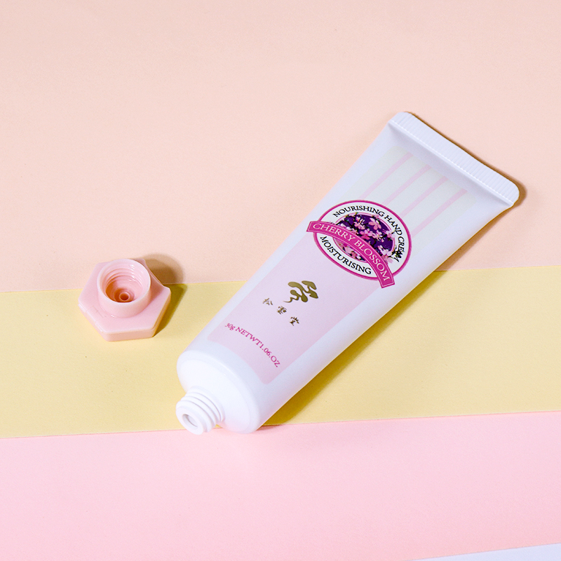 30ml White - Pink Hand Cream Tube, Exquisite Craftsmanship Shows Romantic Texture details