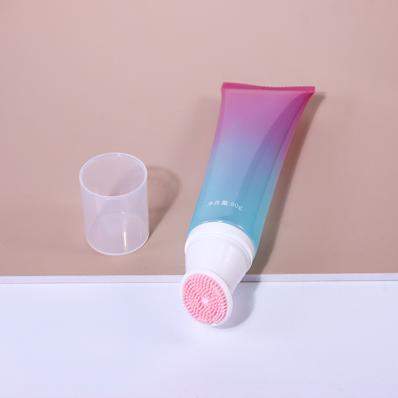 80ml Pink - Blue Gradient Beauty Hose, Silicone Brush Head Shows Ingenious Texture details
