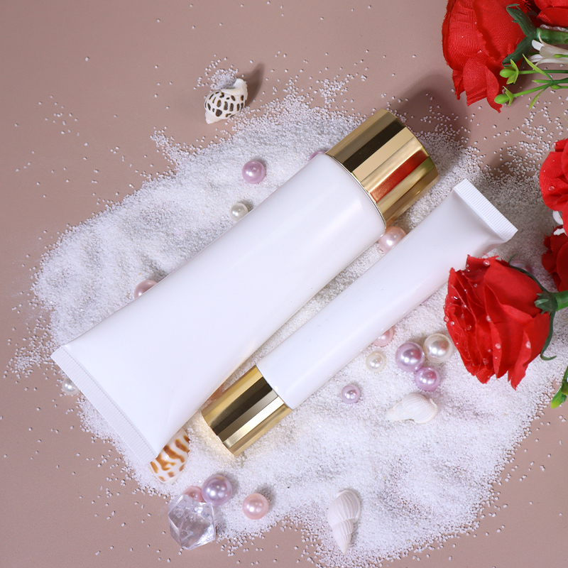 80ml Beauty Hose with White Body and Gold Cap, Minimalist Design Highlights High - end Texture