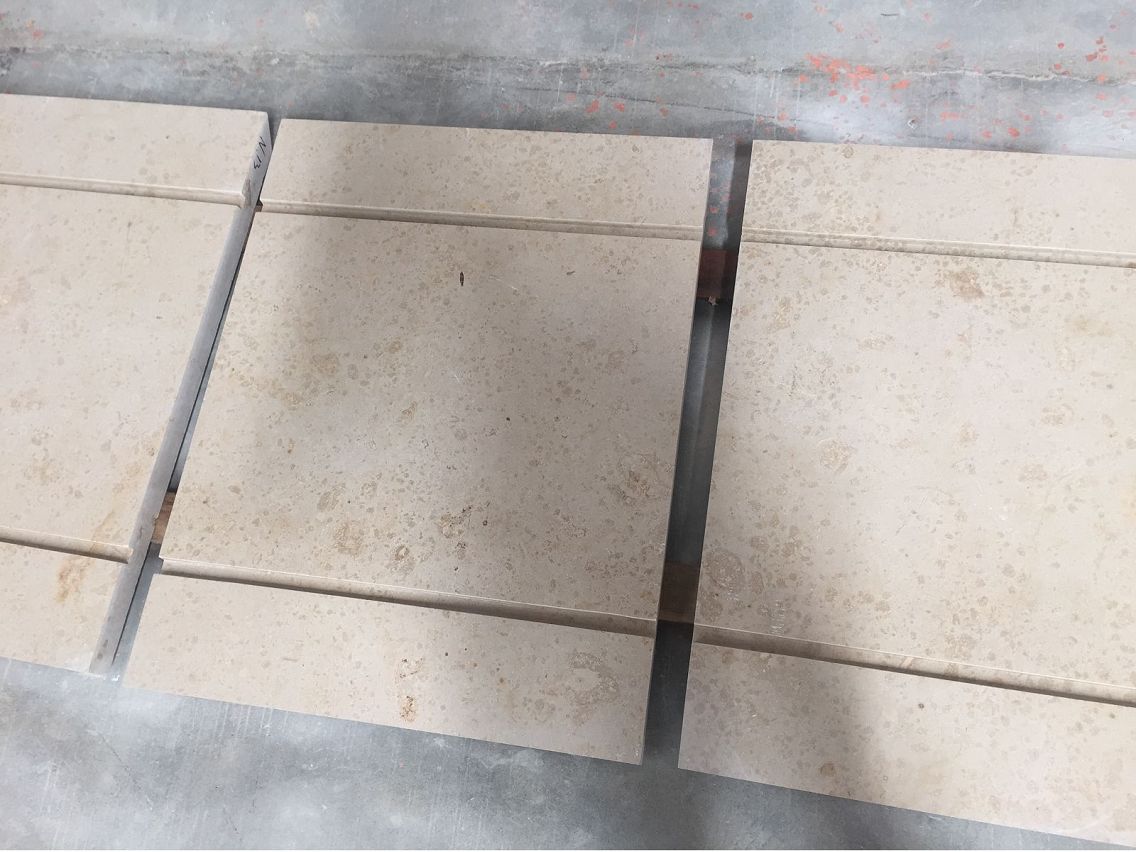 Leather Brushed and Elegant Jura Beige Limestone for Walling Facade supplier
