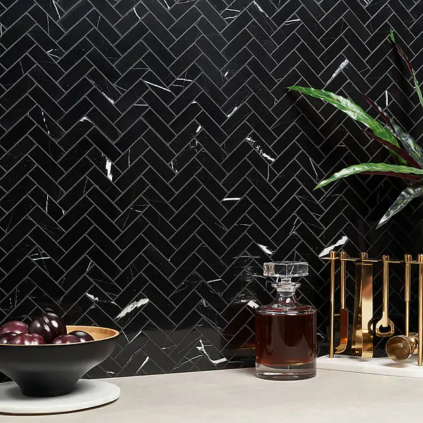Nero Marquina Herringbone Mosaic Tile supplier