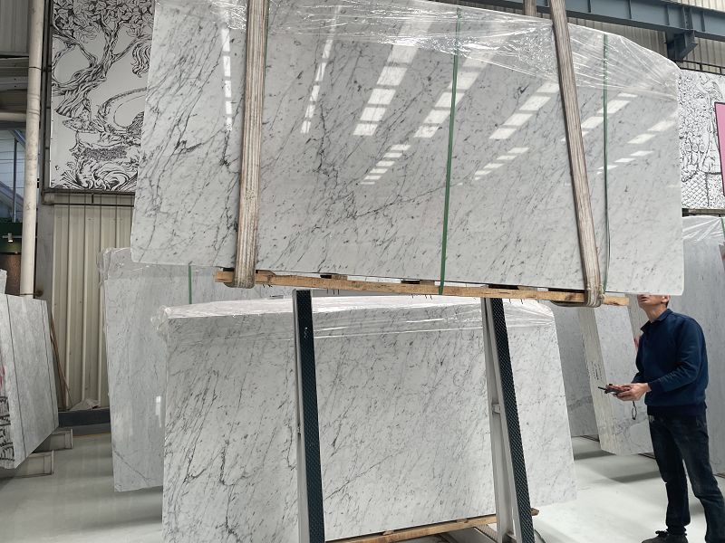 Carrara marble details