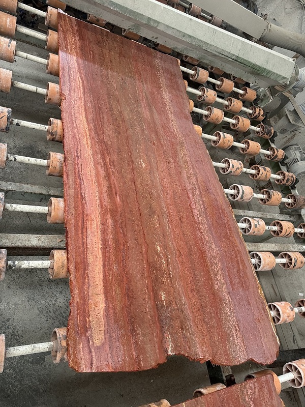 red travertine03.jpg
