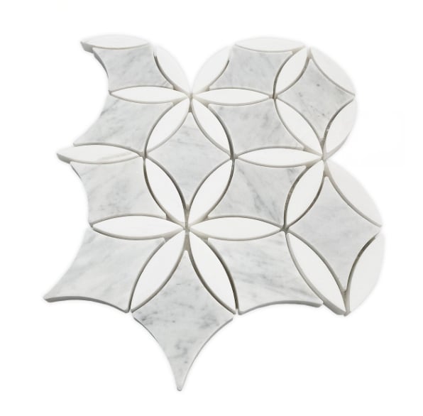 Piastrelle mosaico waterjet in marmo bianco Carrara