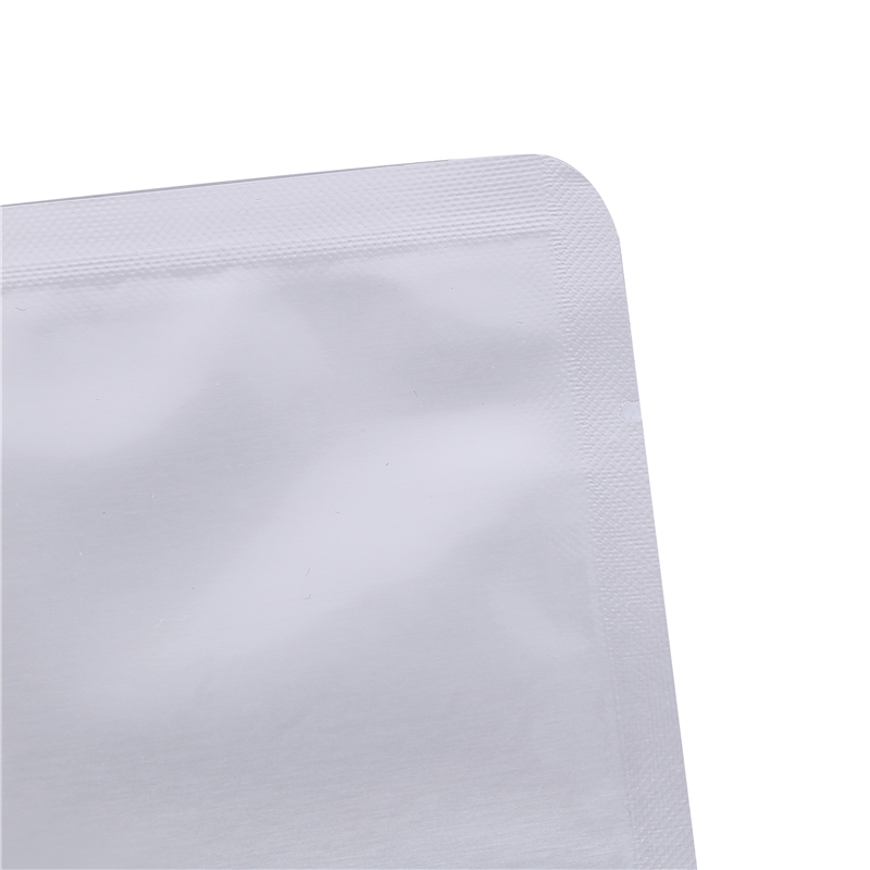 Adquisición de bolsas estériles resistentes a altas temperaturas para comidas listas para consumir.