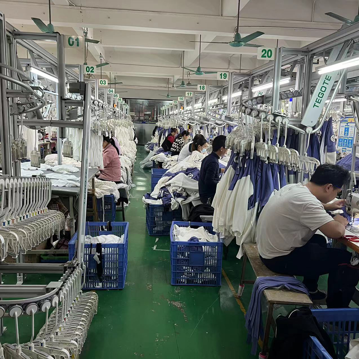 Mga Pangunahing Kawastuhan ng mga Manufacturer ng Propesyonal na Shirt