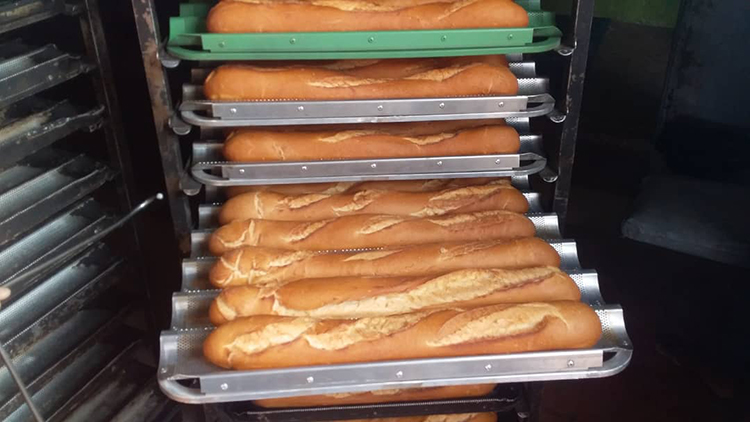 baguette tray (7).jpg