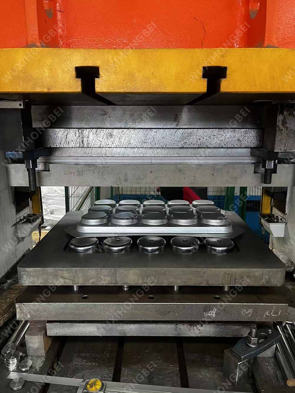 hamburger pan (2).jpg