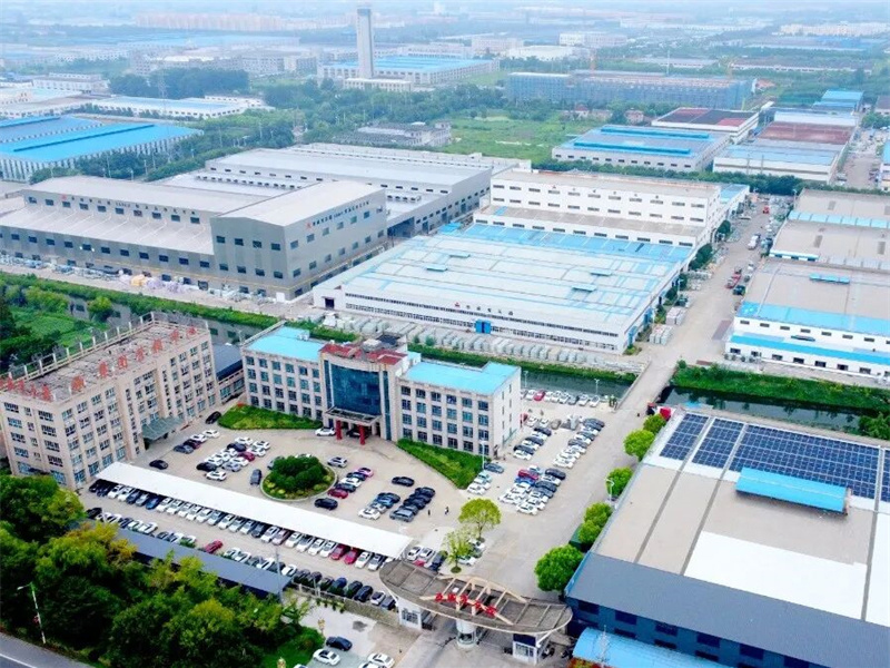 The chairman of Yawei Transformer, led a team to the cooperative factory in Kyrgyzstan to guide the work