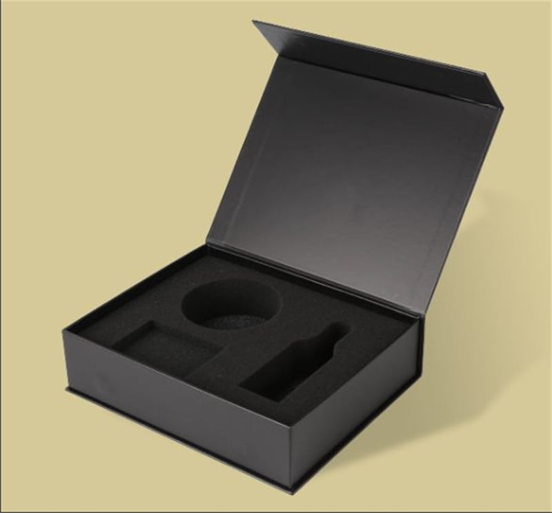 The Ultimate Reveal: Custom Magnetic Flip Top Boxes