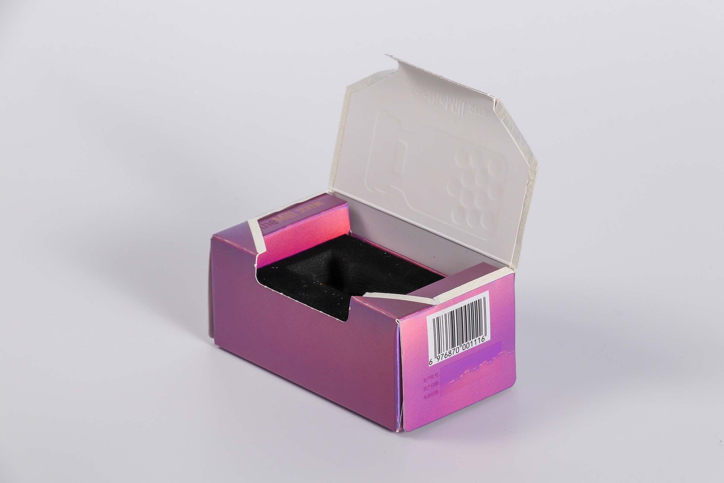 Future-Proof Your Brand: Custom Holographic Outer Packaging for Supplements 