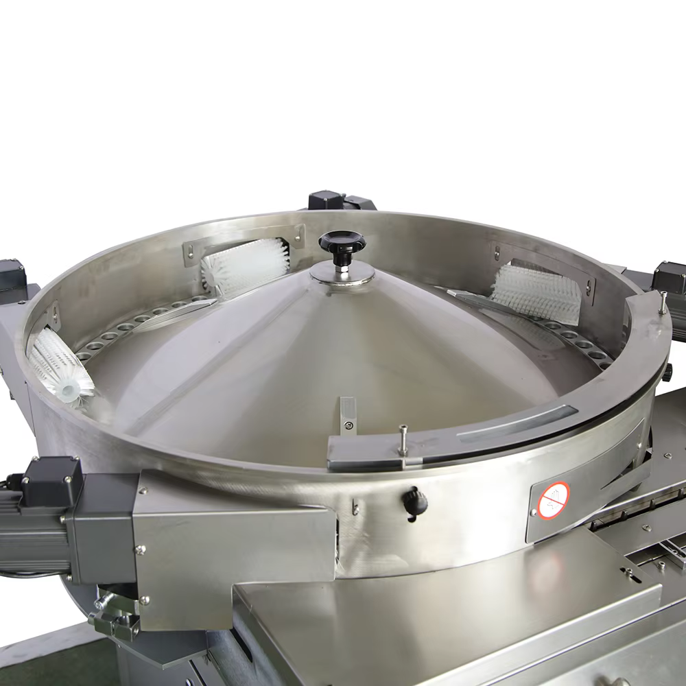 product pillow hard candy packaging machine automatic disc feeding packing machine-2