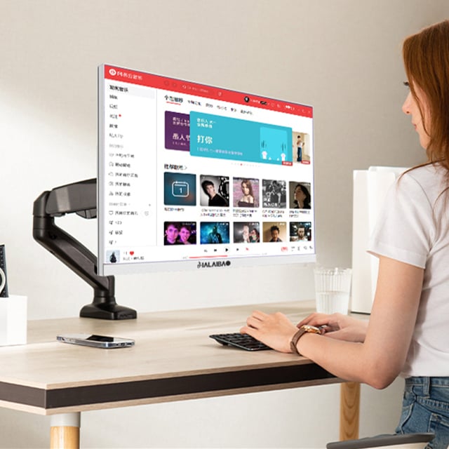 How Can an All-in-One Desktop Simplify Office IT Device Management?
