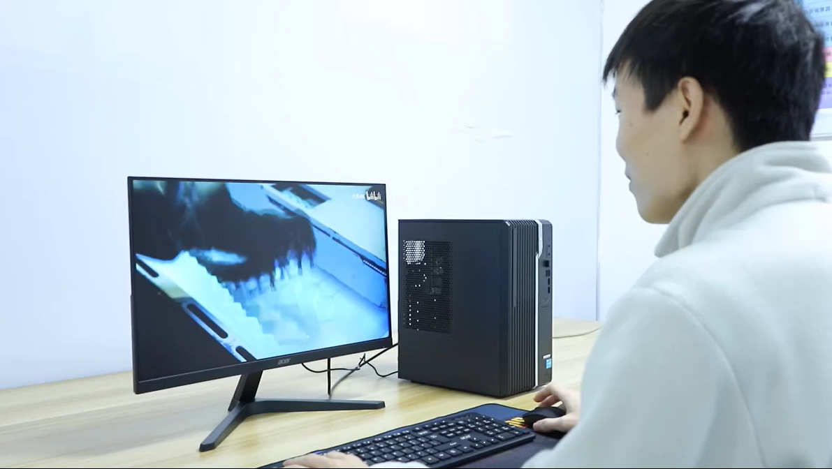 Acer ACN4270 Desktop PC - True Shot