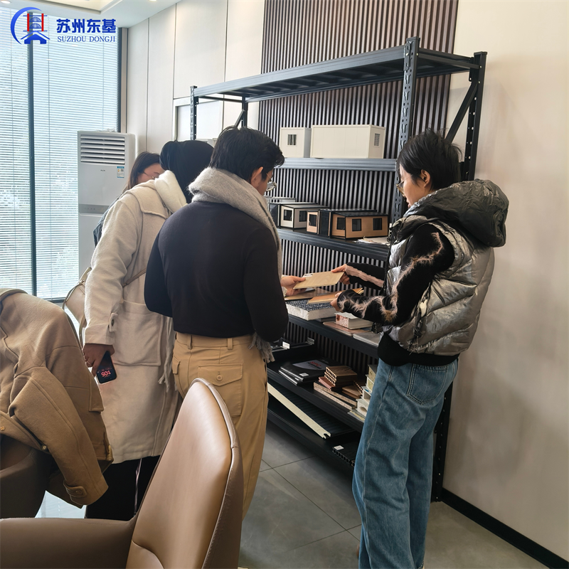Malaysian Client Visits Suzhou Dongji Factory! Custom Prefab Worker Dormitories Gain High Recognition