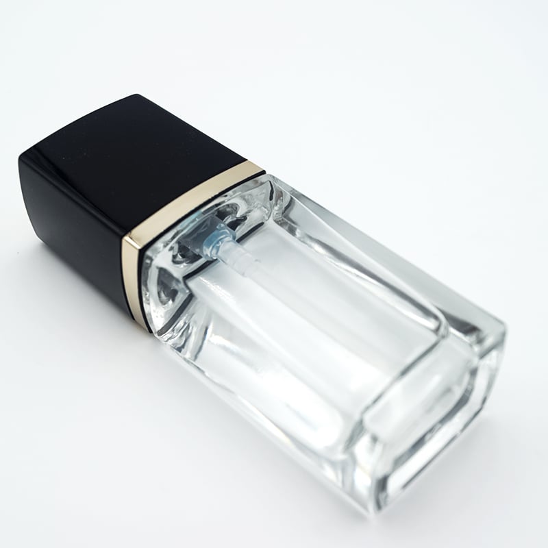 30ml Transparent Flat Luxury Foundation Lotion Bottle With Pump Cover Beauty Cosmetic Glass Bottle Skin Care Packaging