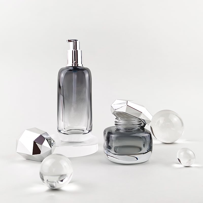 Irregular Gradient Black Cosmetic Glass Set with Silvery Cap HY-2448