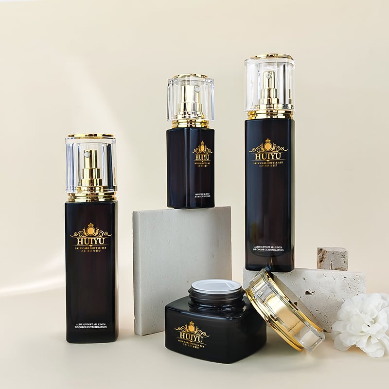 Wholesale eco-friendly refilled amber cosmetics glass bottle set HY-2461