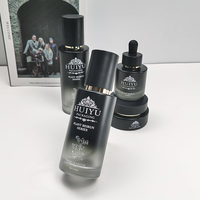 Empty 120ml 100ml 50ml 30ml black glass gradient face care emulsion bottles with pump HY-2465