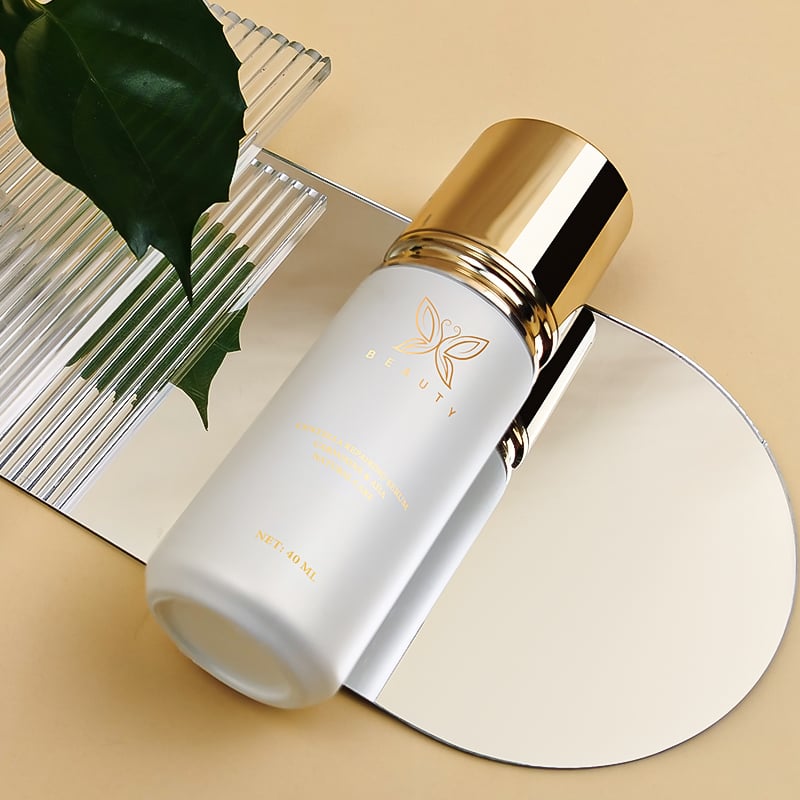 Gold Cap White Luxury Cosmetics Glass Bottle Set HY-2439