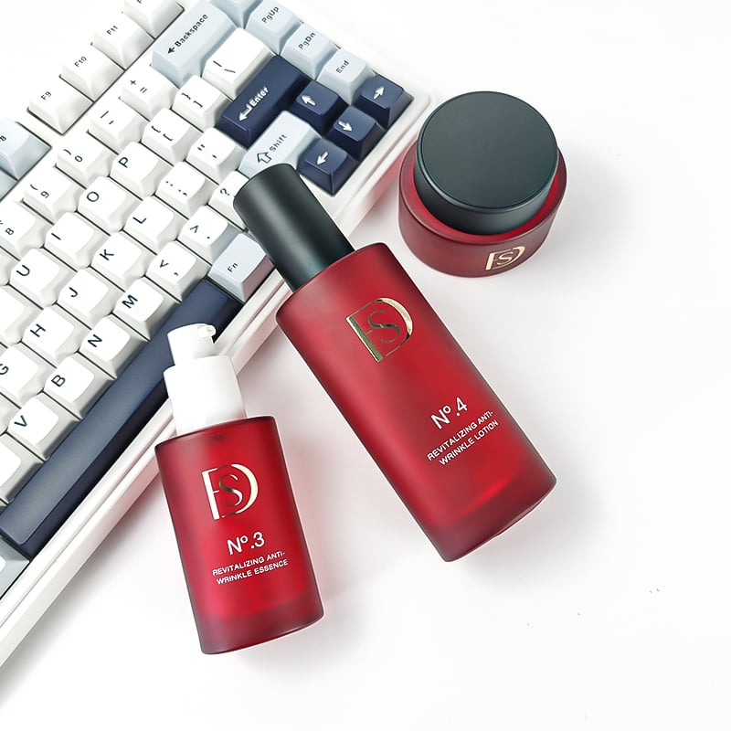 Skincare Bottles Packaging Luxury Red Color 120ml 40ml Custom logo Cosmetic Glass Bottle Lotion Pump HY-2479