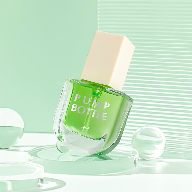 Customized Flat Makeup Bottles 30 ml Cute Deluxe Green Lotion Pump Glass Foundation Bottle