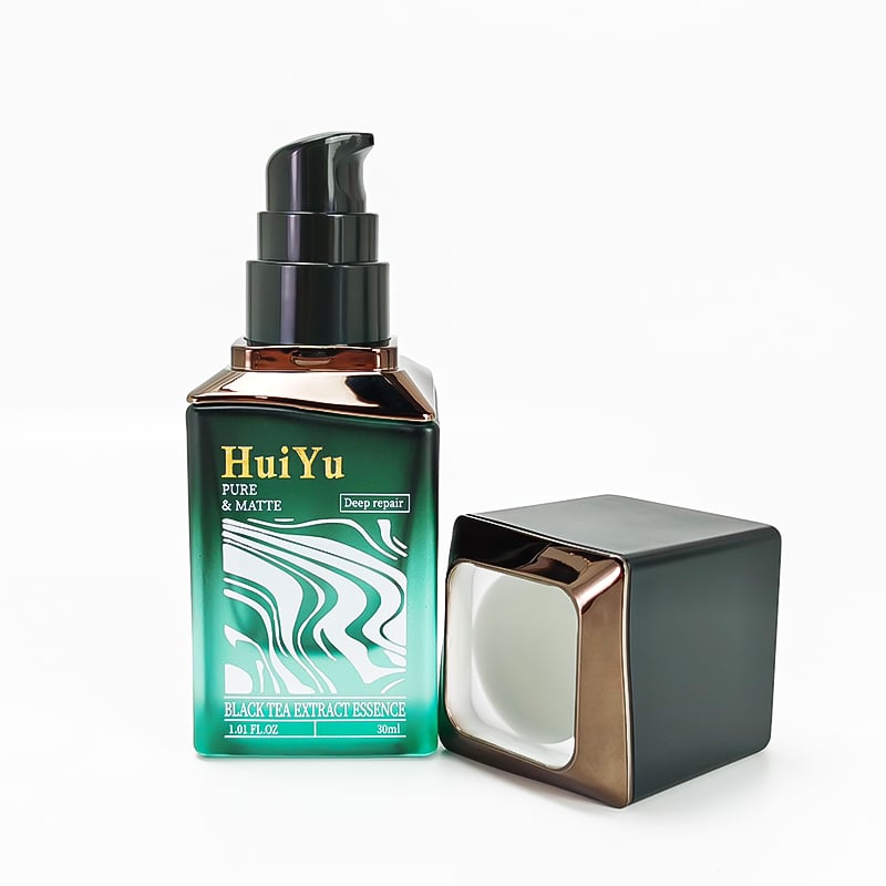 Cosmetic Green Glass Bottle 100ml 50ml 30ml square Flat Black Cap Skincare Packaging Set Emulsion Lotion Glass Pump Bottles