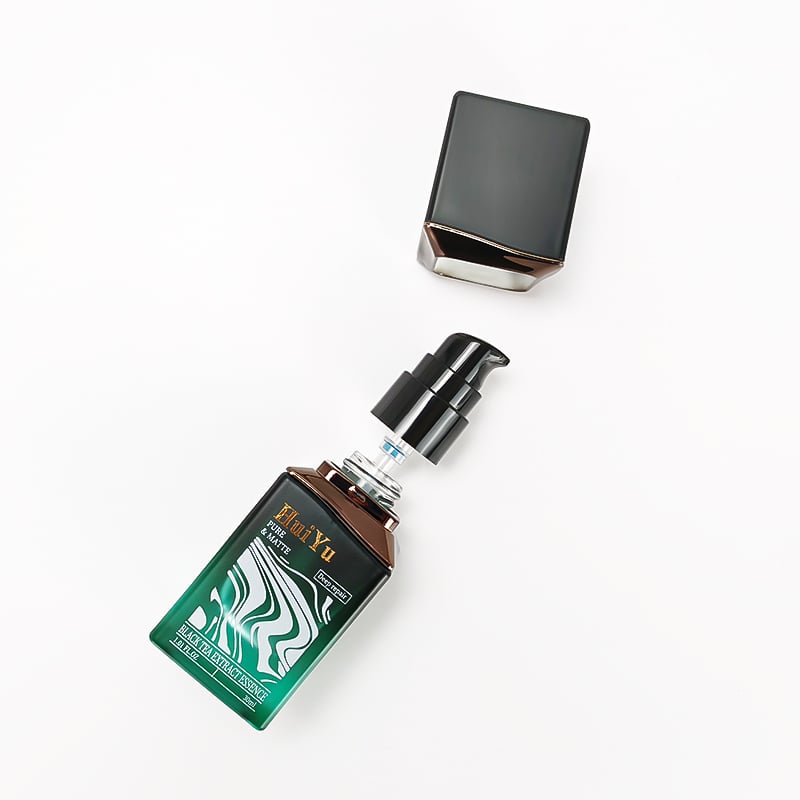 Cosmetic Green Glass Bottle 100ml 50ml 30ml square Flat Black Cap Skincare Packaging Set Emulsion Lotion Glass Pump Bottles
