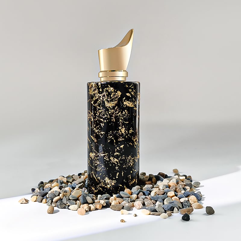 New Arrival Luxury Black Gold 100ml Perfume Spray Glass Bottle with Golden Cap HY-S039