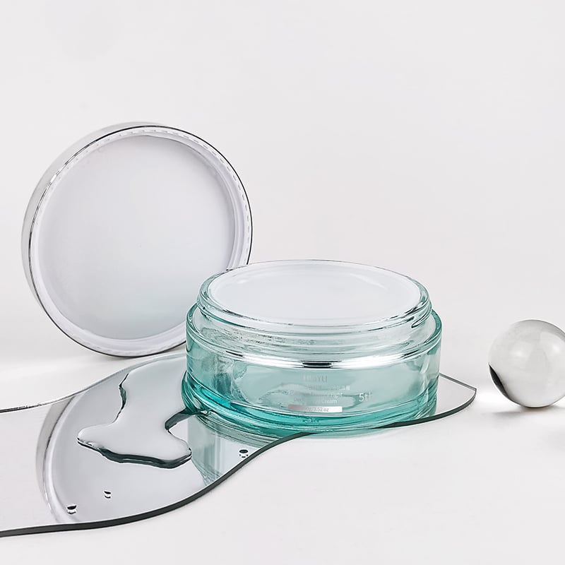Custom Cosmetic Packaging Jar with Silver Cap HY-1882