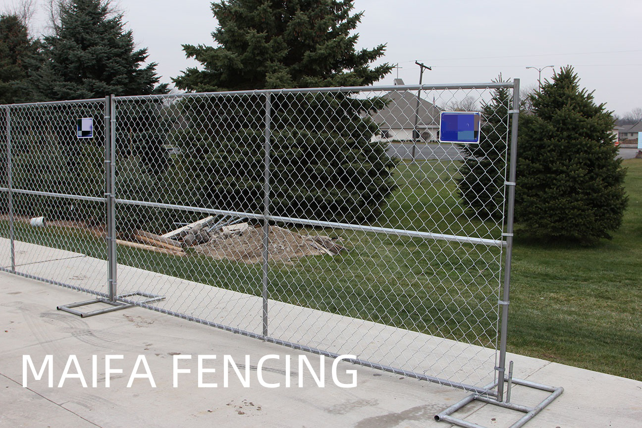 أسوار Fenceswiremesh ذات السلسلة المعدنية: سهلة التركيب والصيانة