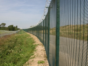 The Benefits of Installing Anti-Climb Fences Around Your Property