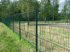 How to Care for Your Welded Fence Panels