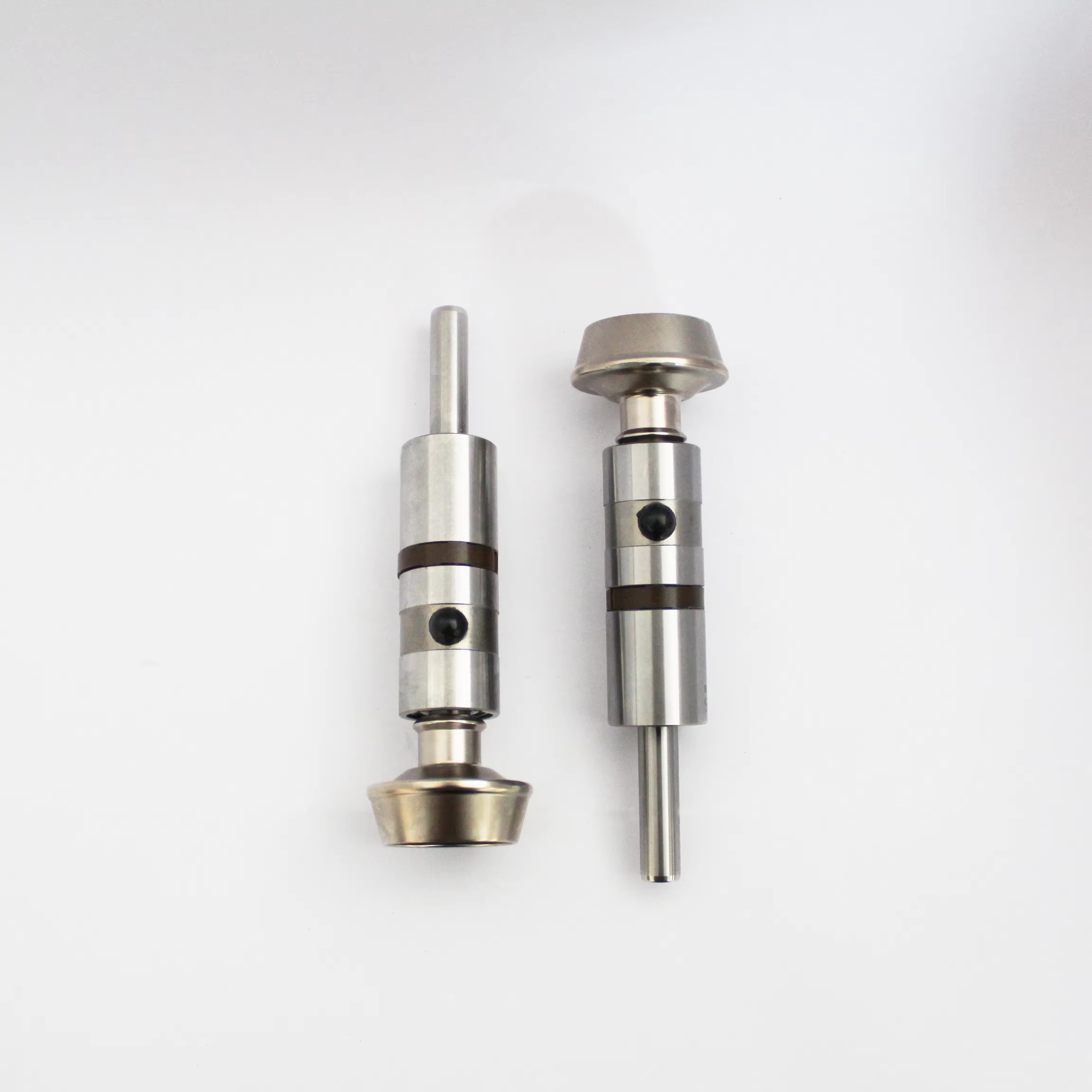 Rulmanu pro rotorem ad altas rotationes pro machinis apertis