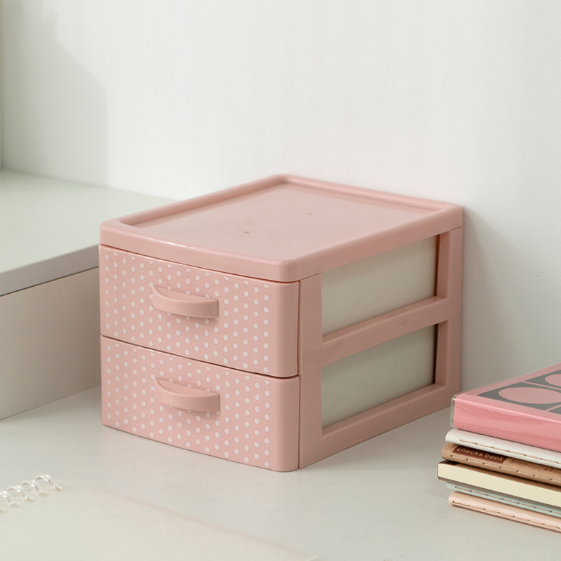 Simplify your life with stackable bins