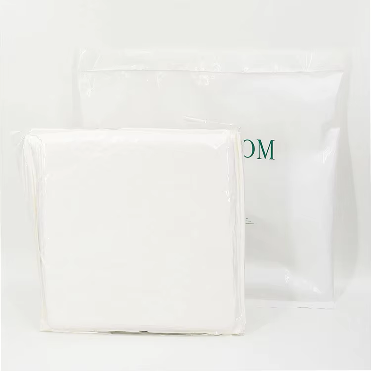 How Do Cleanroom Wipes Improve Surface Cleaning in ISO-Classified Rooms?