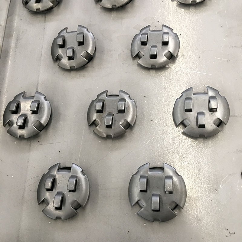 Fixed Valve Tray vs. Floating Valve Tray: Performance and Application Analysis