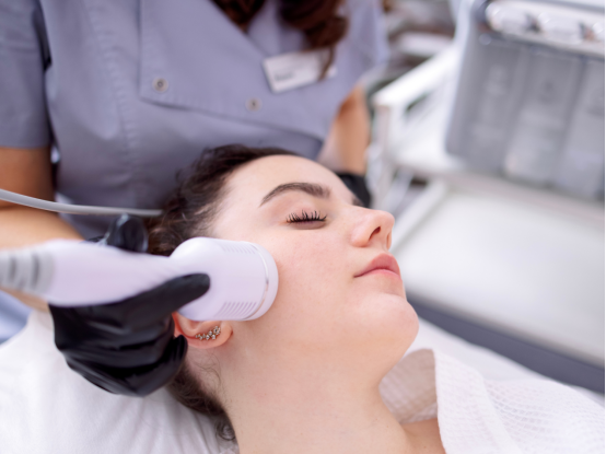 Precision Spectrum, Perfect Skin: LUMI’s Customized Light for Every Skin Type