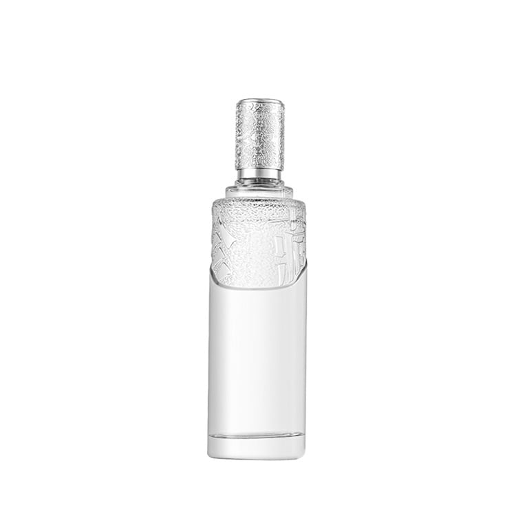One-Stop Solution Customizable Glass Bottles Manufacturers Whisky Vodka Wine Bottles