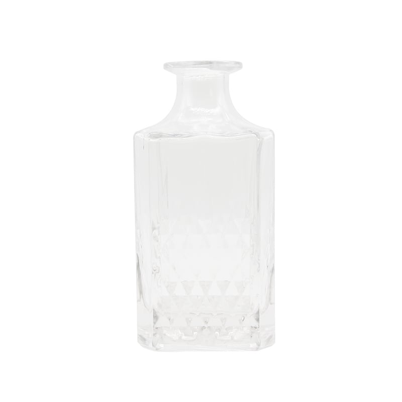 OEM Premium Unique Design Shining Super Flint Glass Vodka Whisky Glass Bottles