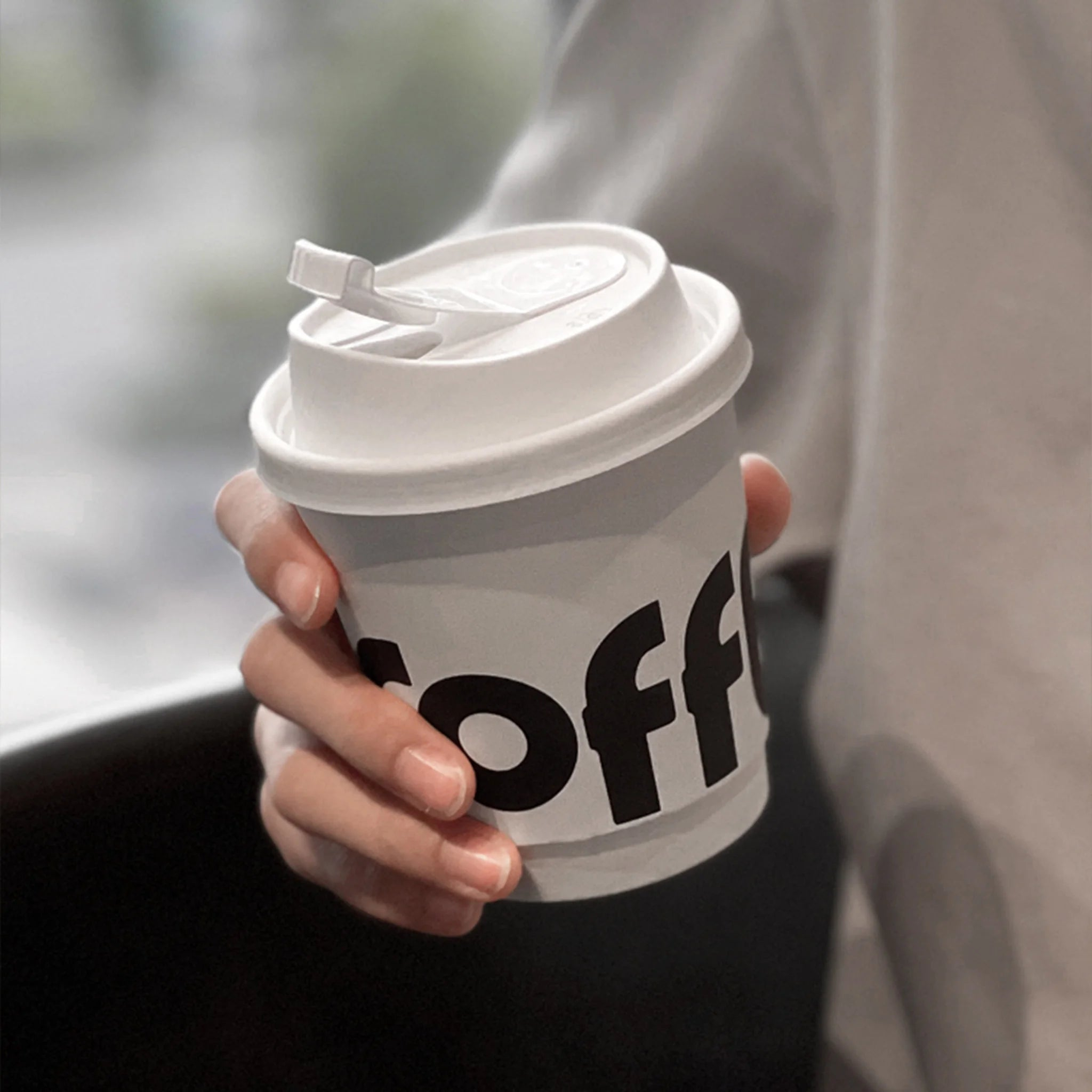 What Are the Benefits of Using Biodegradable Paper Coffee Cups?