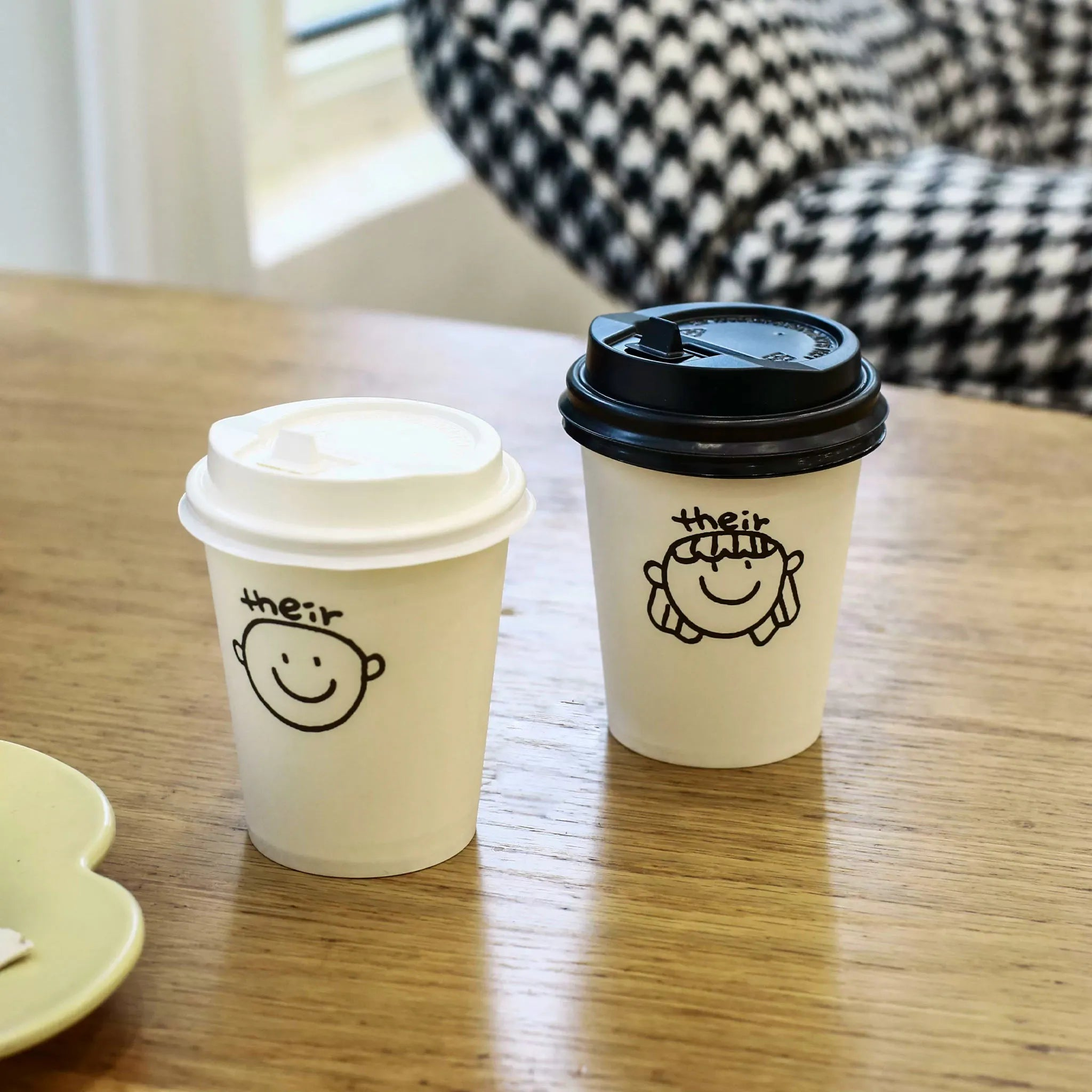 How Coffee Paper Cups Enhance the Customer Experience in Cafes