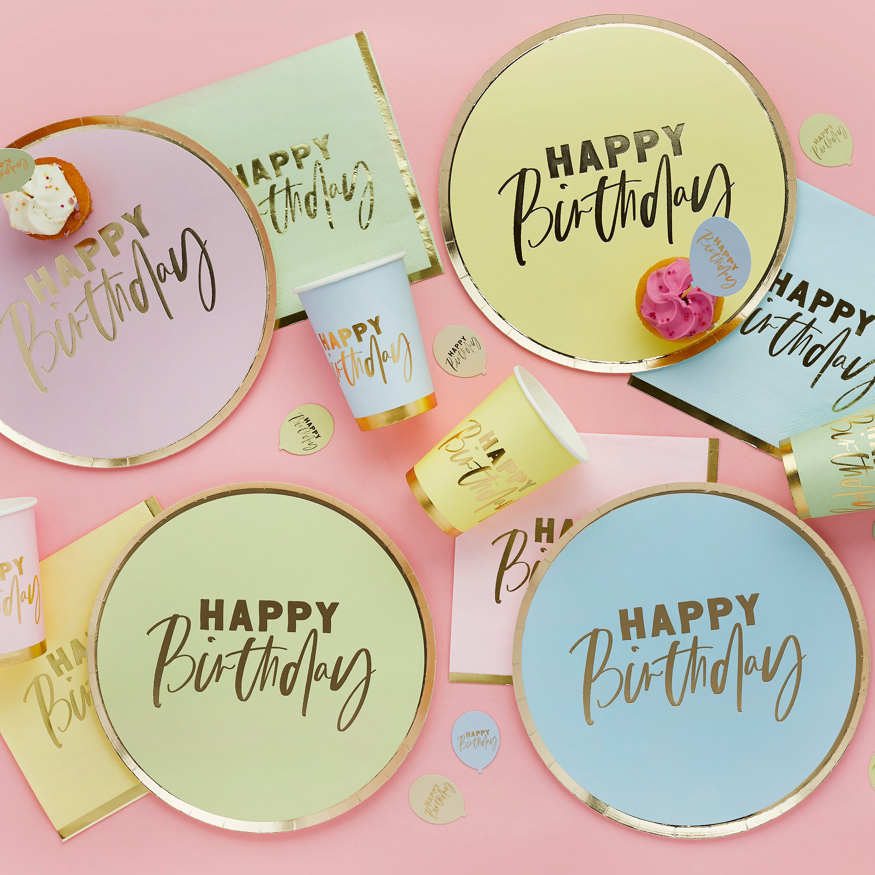 How to Design Eye-Catching Personalized Paper Cups for Any Occasion